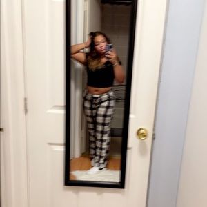 Meet your Posher, Ari